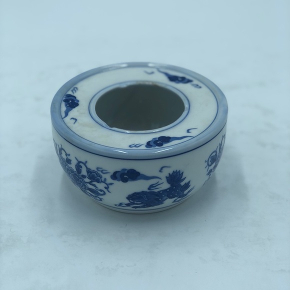 Blue & White Ceramic Planter - Picture 2 of 7